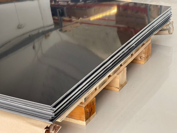 Planplate Aluminium 0.8x1300x2000mm m/folie - Sort RAL 9011